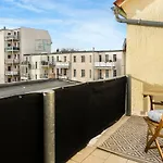 Levax Living - Cozy - Clarapark - Citynah